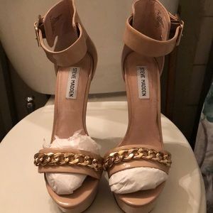 Open Toe Strappy Steve Madden’s